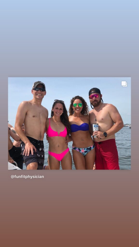https://www.instagram.com/stories/highlights/18059870098243277/