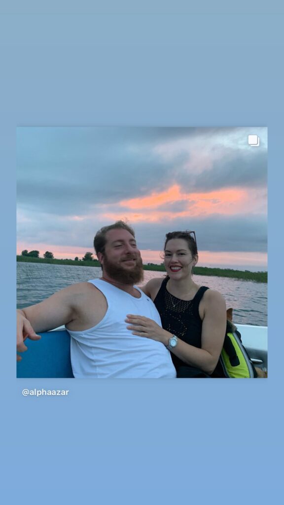 https://www.instagram.com/stories/highlights/17848280639234527/
