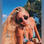 https://www.instagram.com/stories/highlights/18059870098243277/
