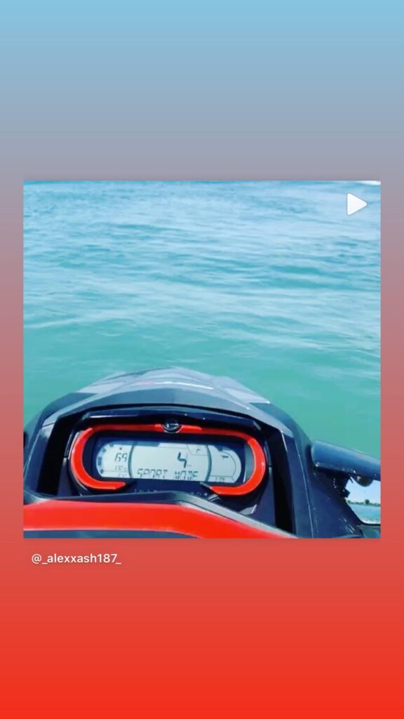 https://www.instagram.com/stories/highlights/17878996081737920/