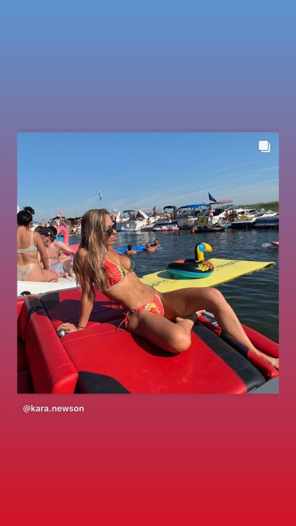 https://www.instagram.com/stories/highlights/17878996081737920/