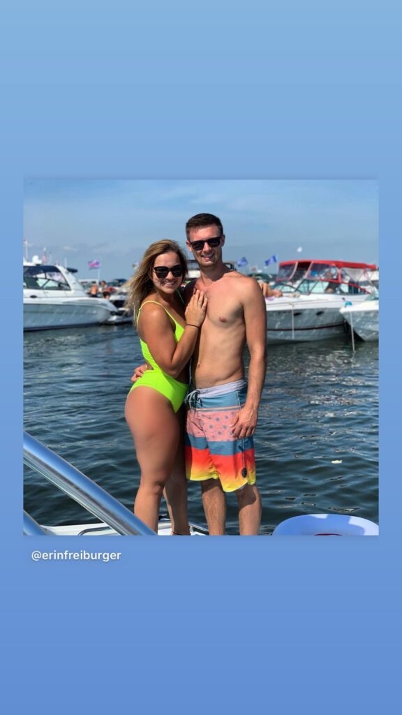 https://www.instagram.com/stories/highlights/17876228902768017/