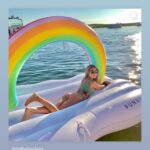 https://www.instagram.com/stories/highlights/17876228902768017/