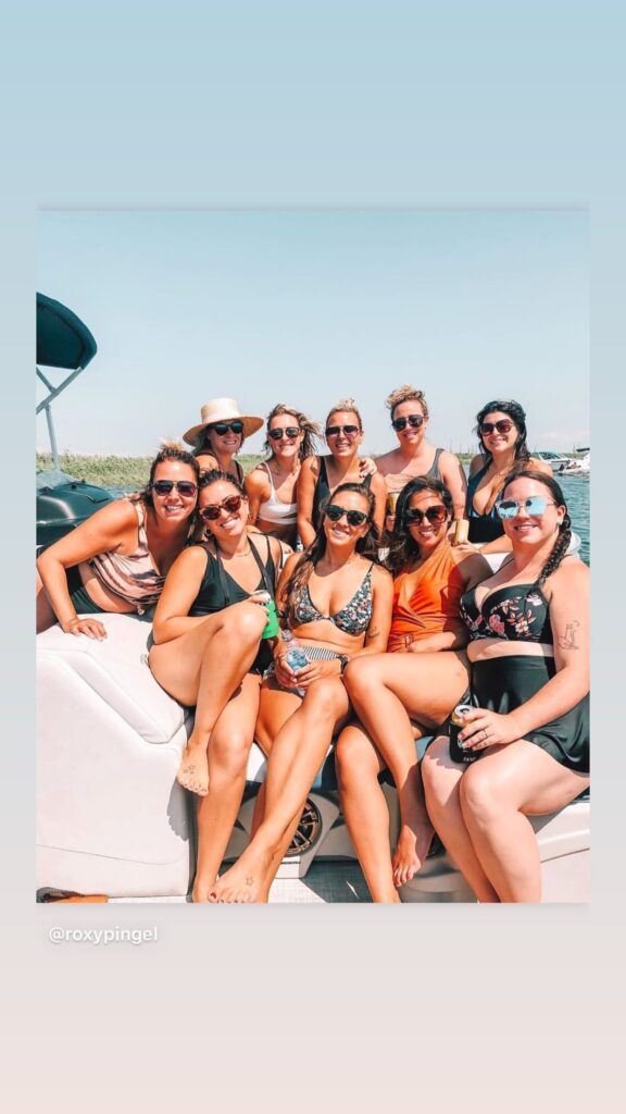 https://www.instagram.com/stories/highlights/17876228902768017/