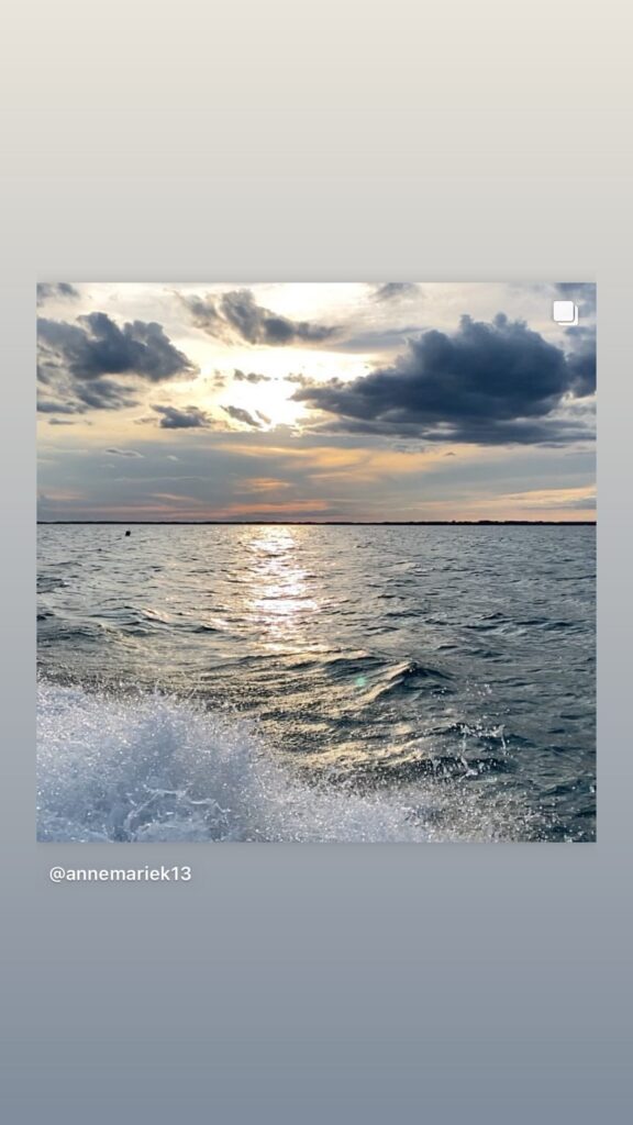 https://www.instagram.com/stories/highlights/17854704491078134/