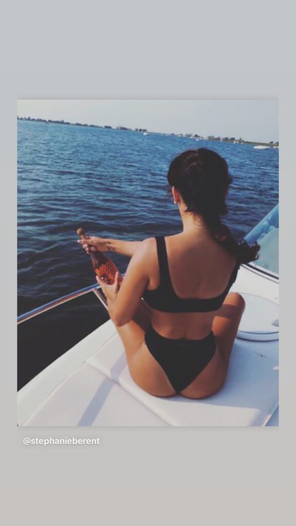 https://www.instagram.com/stories/highlights/17861040980009820/
