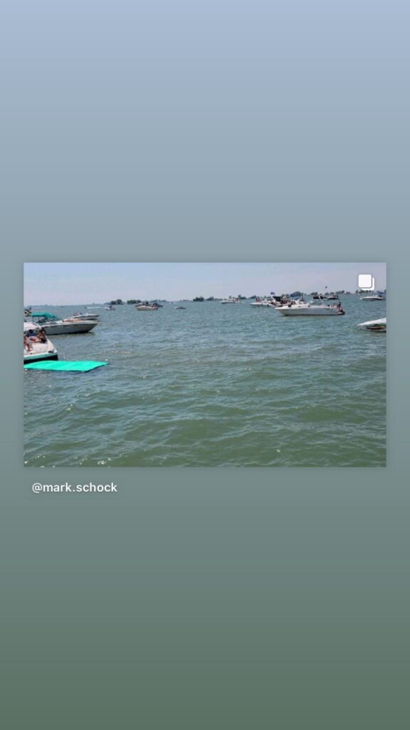https://www.instagram.com/stories/highlights/18153279043050034/
