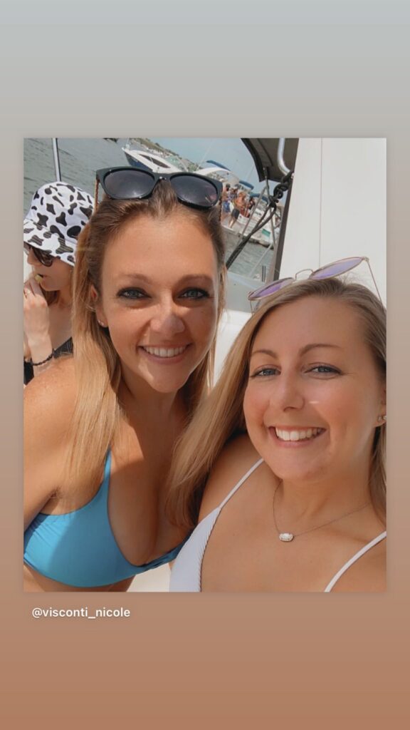 https://www.instagram.com/stories/highlights/18123008278215621/