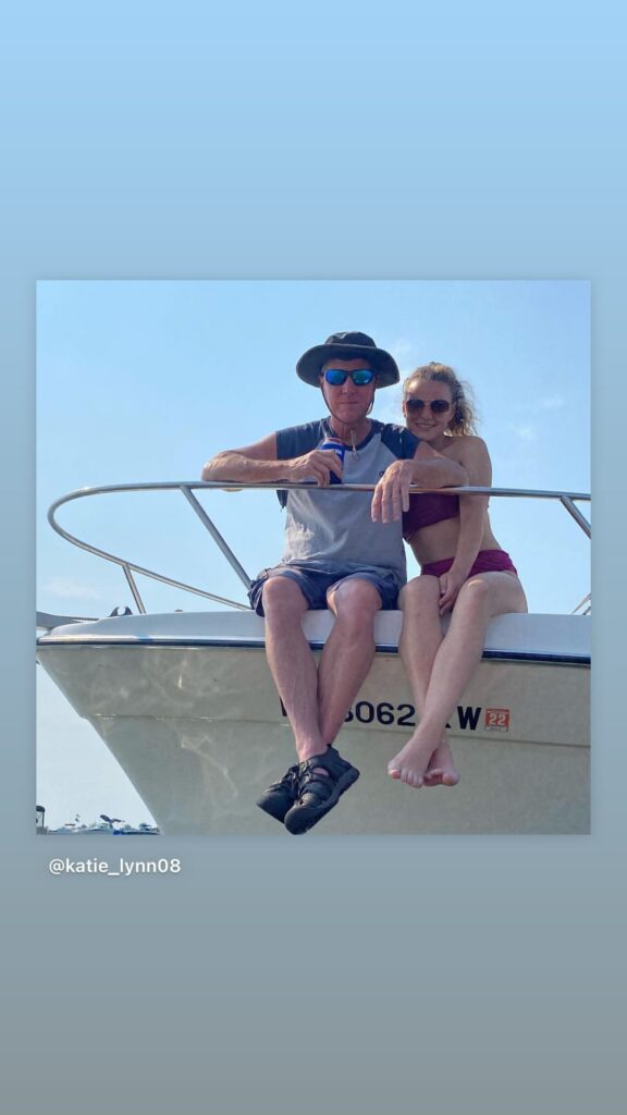 https://www.instagram.com/stories/highlights/18123008278215621/