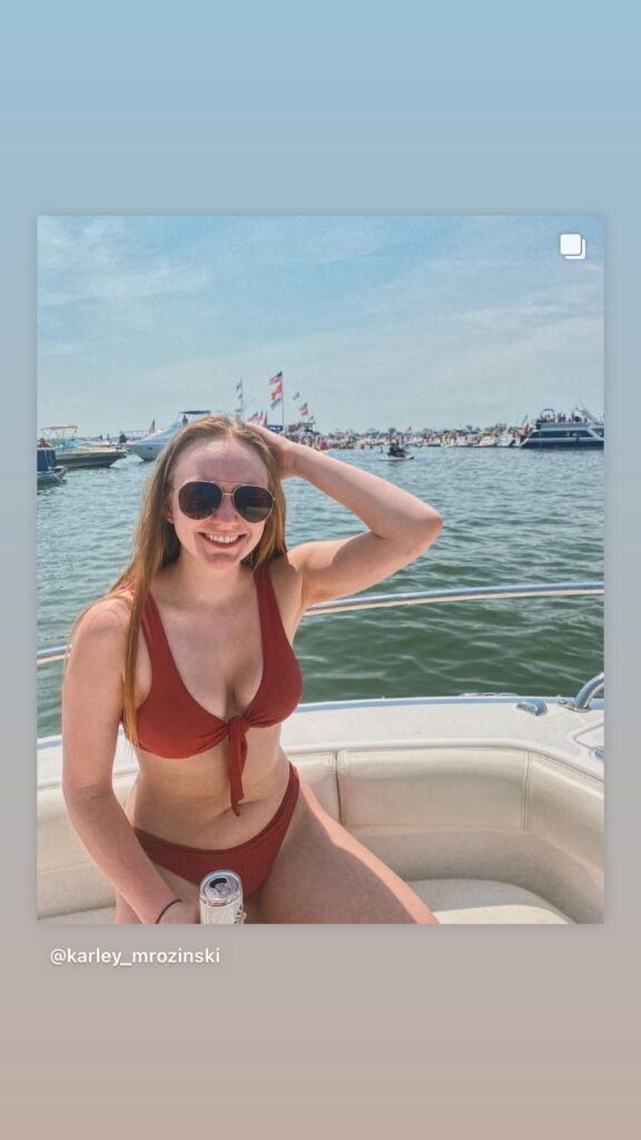 https://www.instagram.com/stories/highlights/18123008278215621/