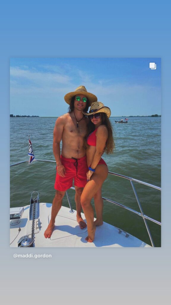 https://www.instagram.com/stories/highlights/17848280639234527/
