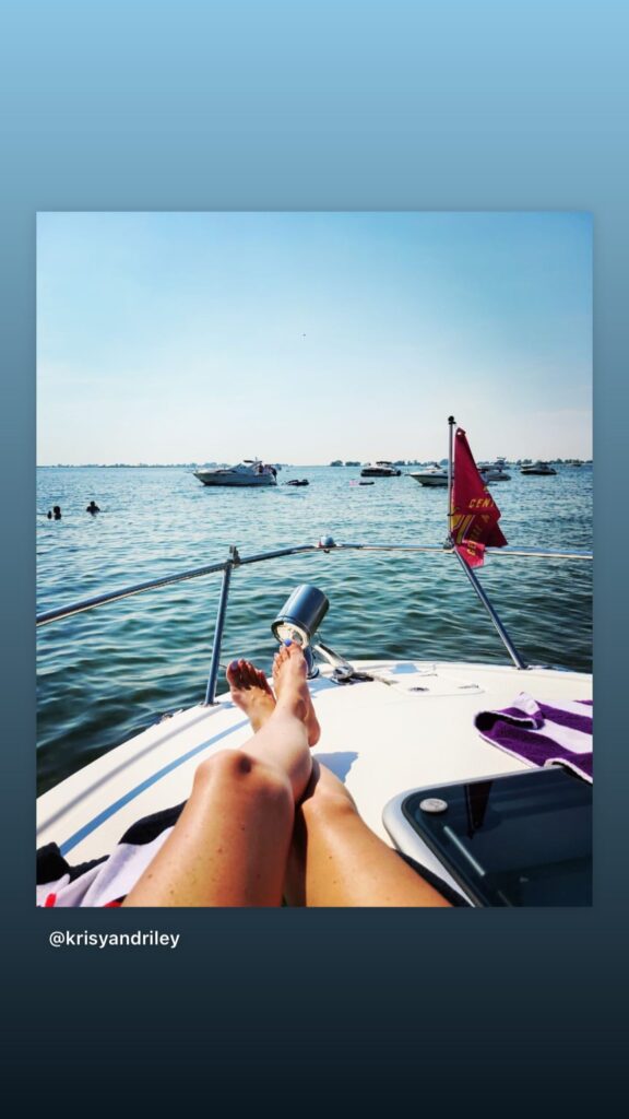 https://www.instagram.com/stories/highlights/17861040980009820/