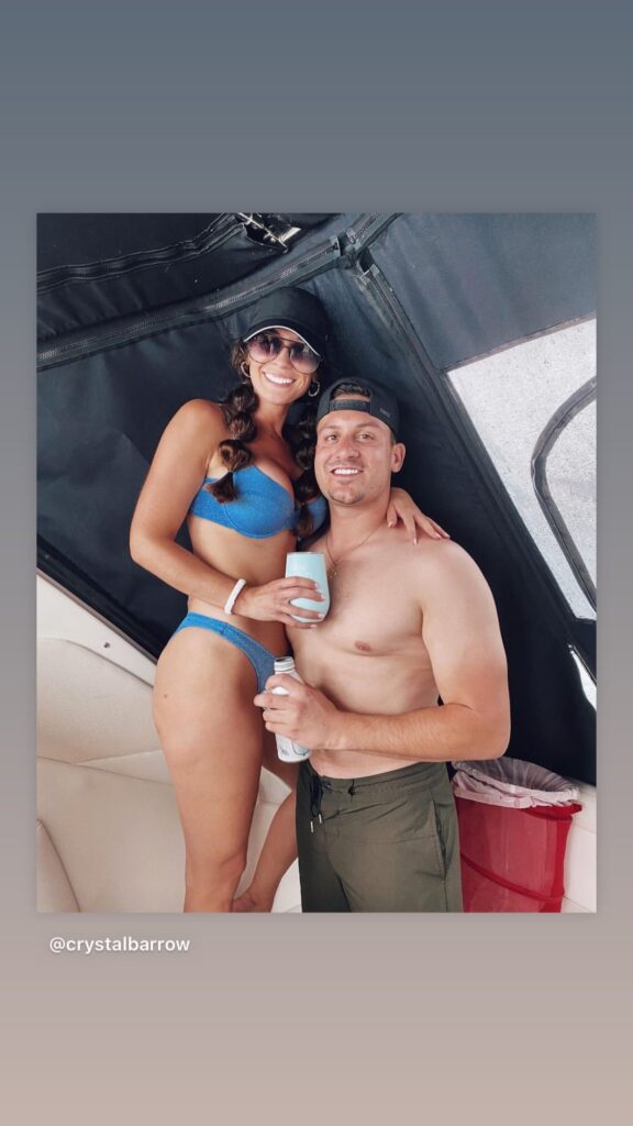 https://www.instagram.com/stories/highlights/17848280639234527/