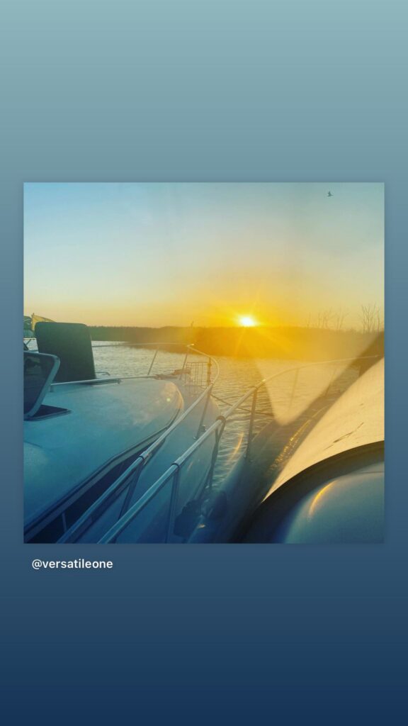 https://www.instagram.com/stories/highlights/17922291466813377/