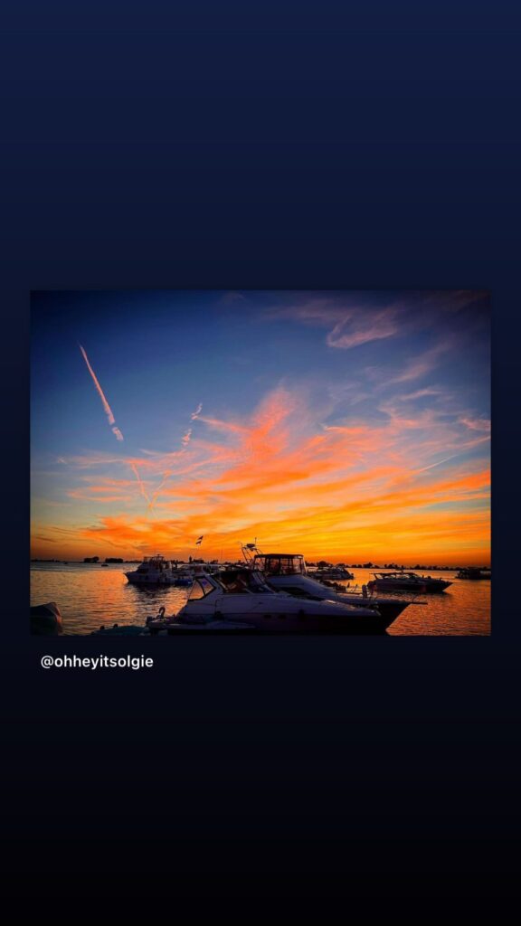 https://www.instagram.com/stories/highlights/17922291466813377/