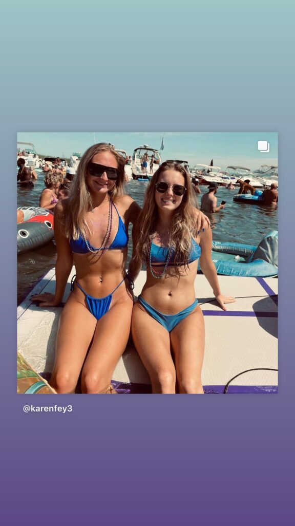 https://www.instagram.com/stories/highlights/17922291466813377/