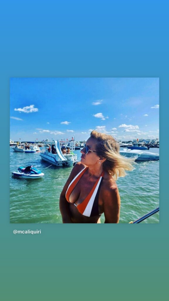 https://www.instagram.com/stories/highlights/17943576637513445/