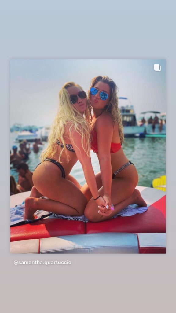 https://www.instagram.com/stories/highlights/17943576637513445/