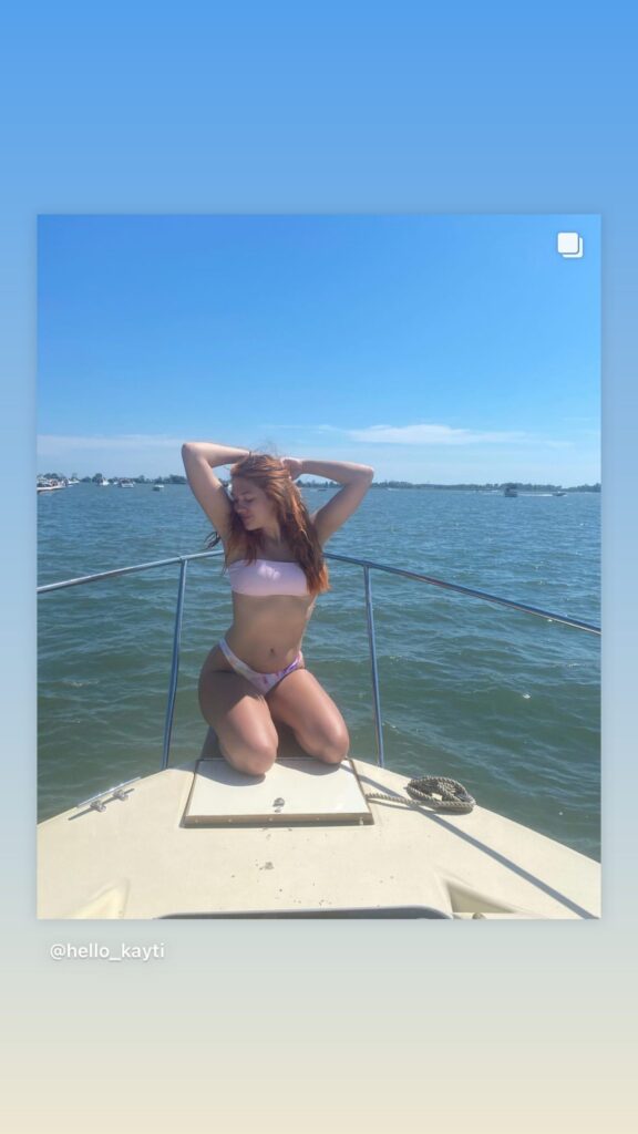 https://www.instagram.com/stories/highlights/17943576637513445/