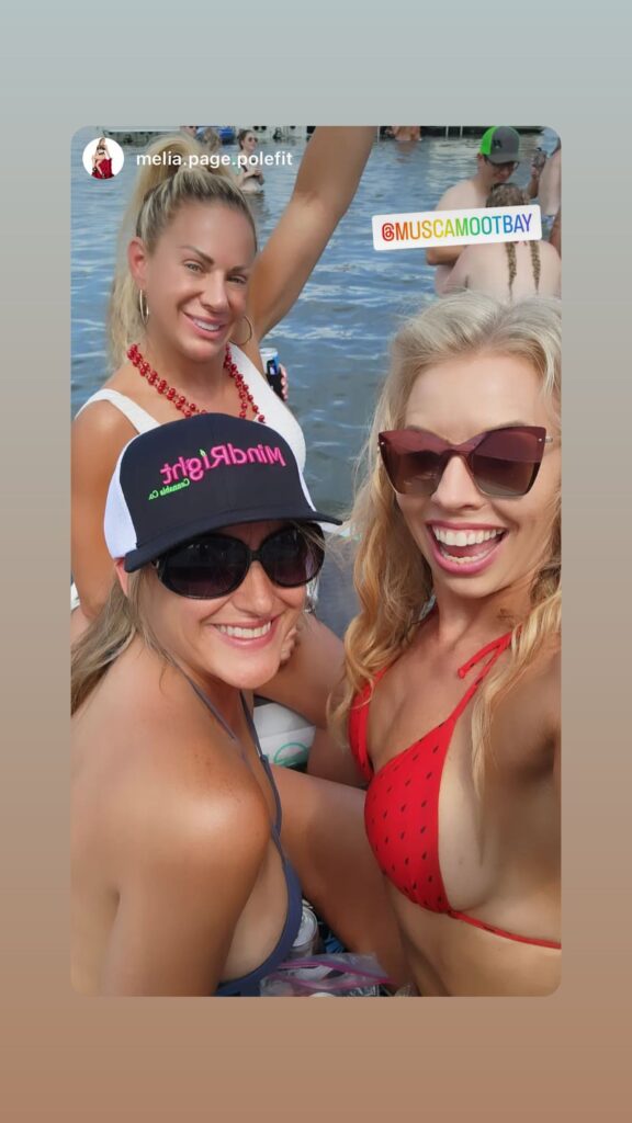 https://www.instagram.com/stories/highlights/17948043643854028/