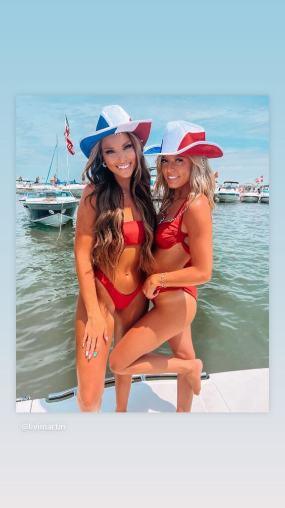 https://www.instagram.com/stories/highlights/17948043643854028/