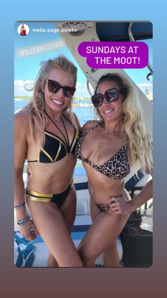 https://www.instagram.com/stories/highlights/17967370627708144/