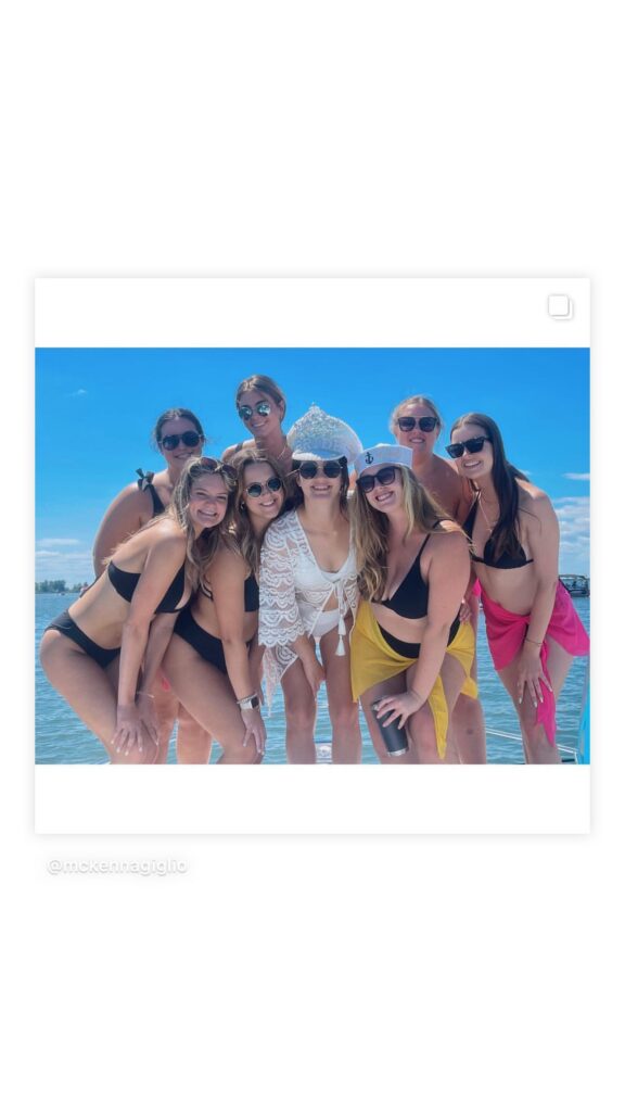 https://www.instagram.com/stories/highlights/17988678748485652/