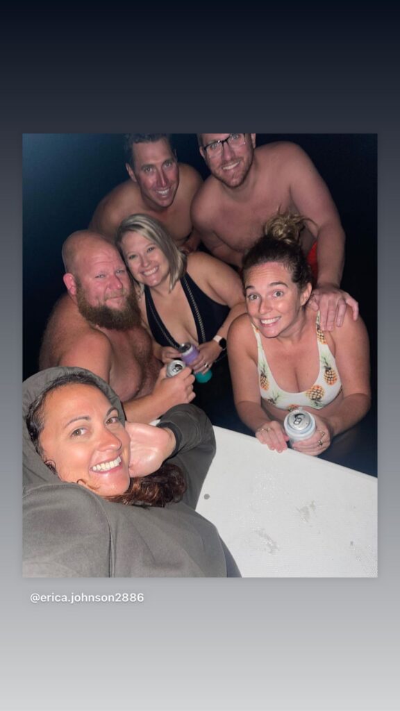 https://www.instagram.com/stories/highlights/17936448620185645/