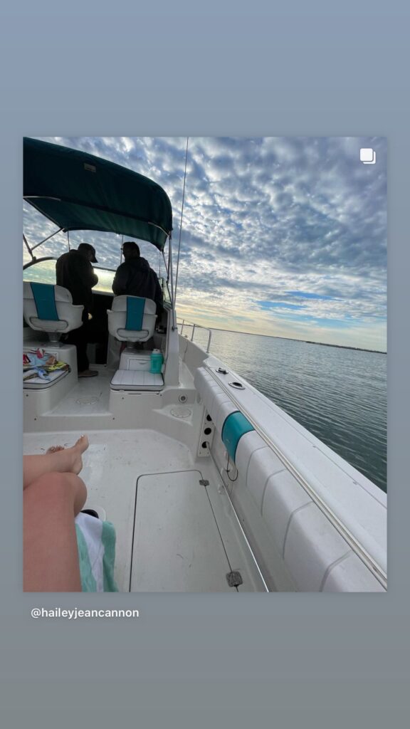 https://www.instagram.com/stories/highlights/17936448620185645/