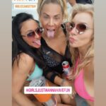 https://www.instagram.com/stories/highlights/17936448620185645/