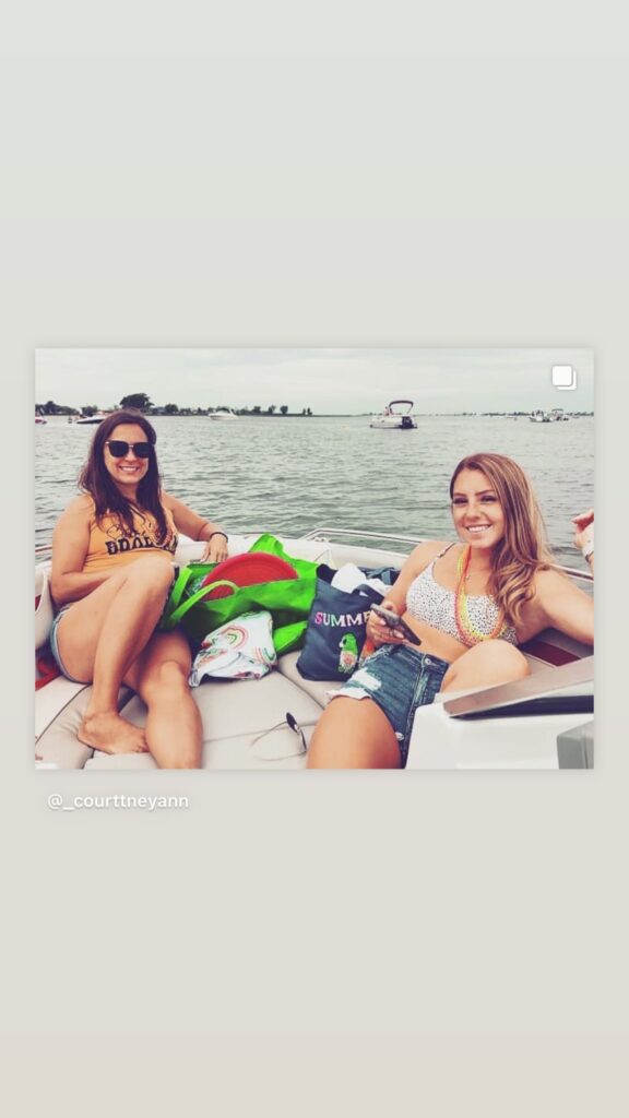 https://www.instagram.com/stories/highlights/17982445972602803/