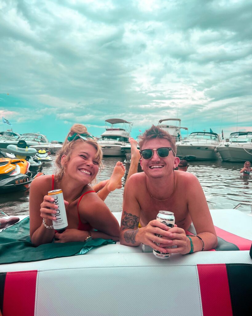 https://www.instagram.com/p/Cv5DPzALNWN/