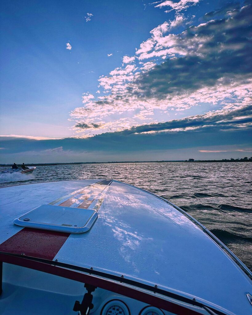 https://www.instagram.com/p/Cv5Kn8euzr4/